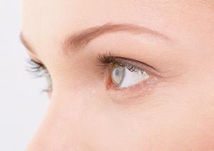 ご自分の骨を使用してインプラント